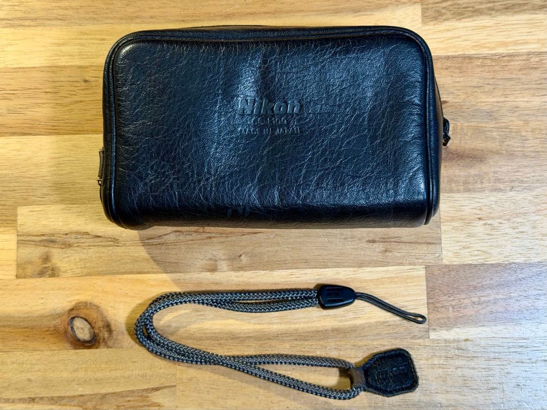 Nikon 35Ti コンパクトフィルムカメラ