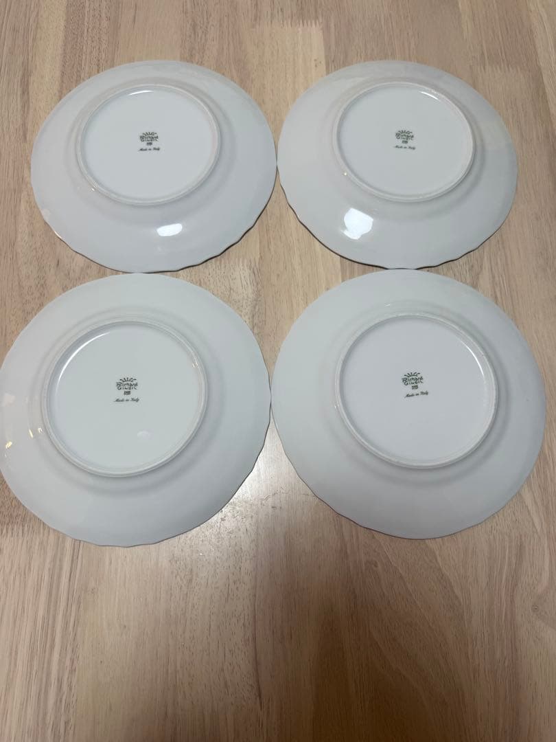 リチャードジノリ ベッキオ・ホワイト プレート22cm 4枚