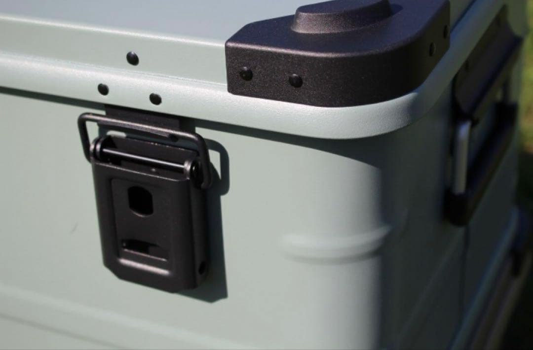 アースカラー アルミコンテナボックス ４９Ｌ ガレージ収納 キャンプギア収納