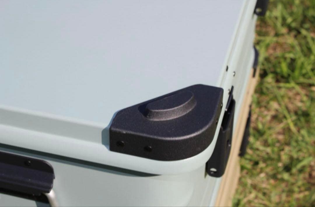 アースカラー アルミコンテナボックス ４９Ｌ ガレージ収納 キャンプギア収納