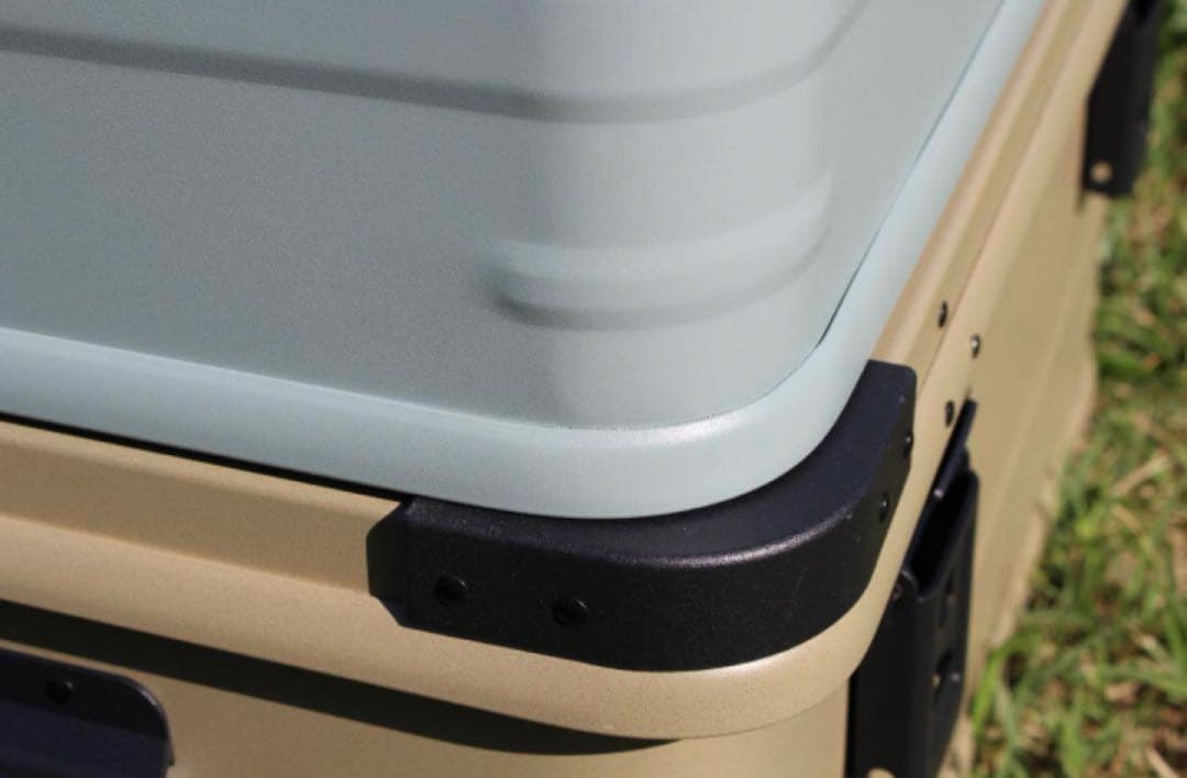 アースカラー アルミコンテナボックス ４９Ｌ ガレージ収納 キャンプギア収納