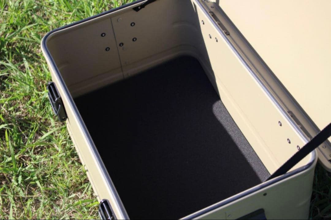 アースカラー アルミコンテナボックス ４９Ｌ ガレージ収納 キャンプギア収納