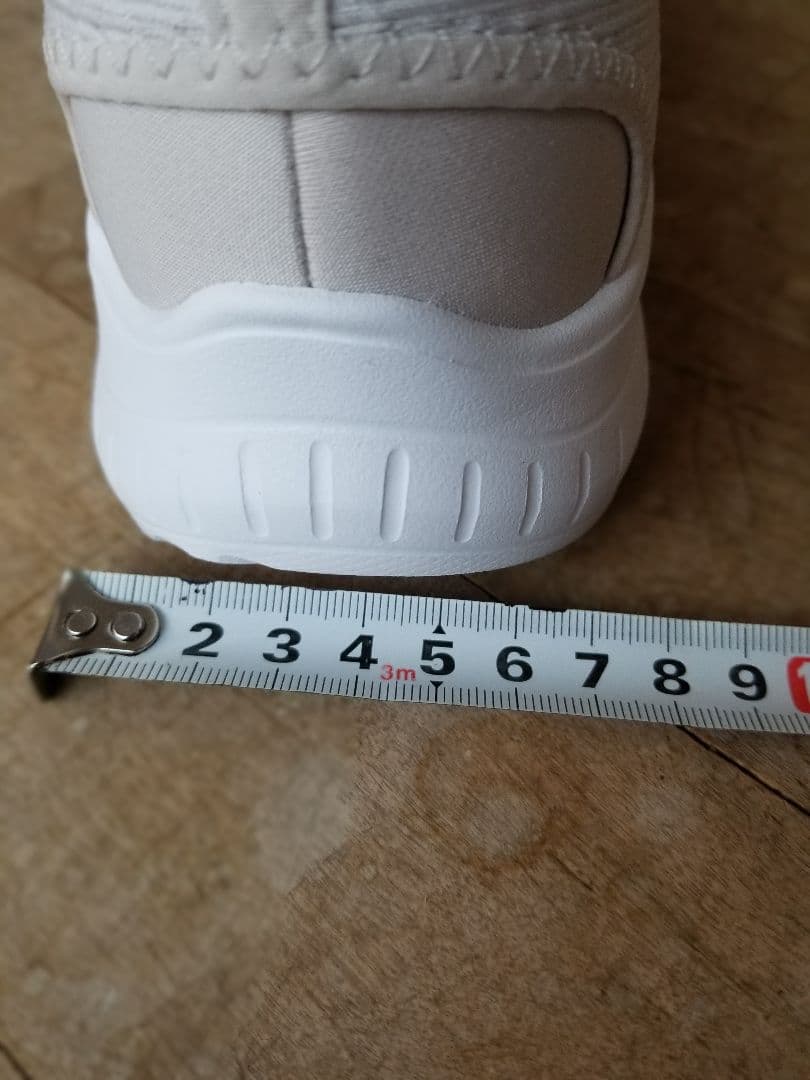 美品●SKECHERS スケッチャーズ・スリップイン スニーカー●23.5㎝