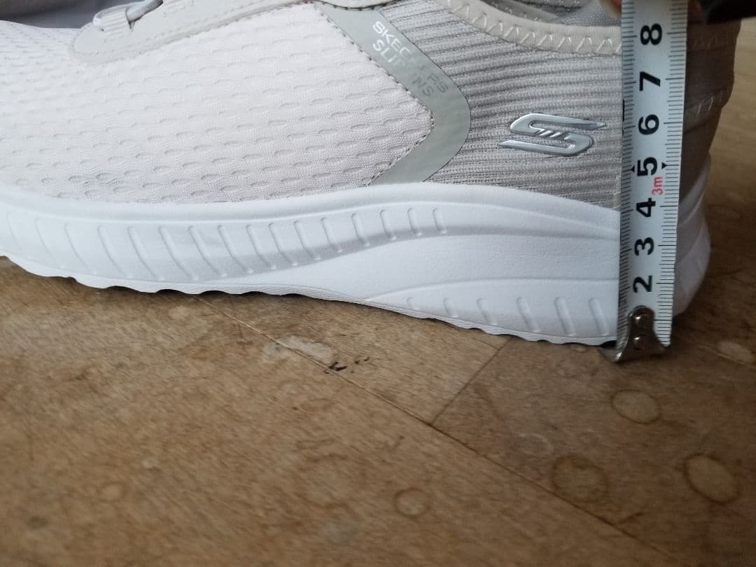 美品●SKECHERS スケッチャーズ・スリップイン スニーカー●23.5㎝