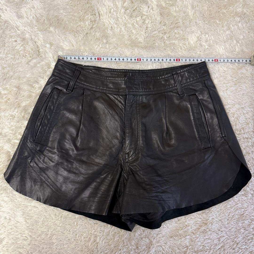 【DIESEL】26 レザーショートパンツ 羊革 ブラック レディース