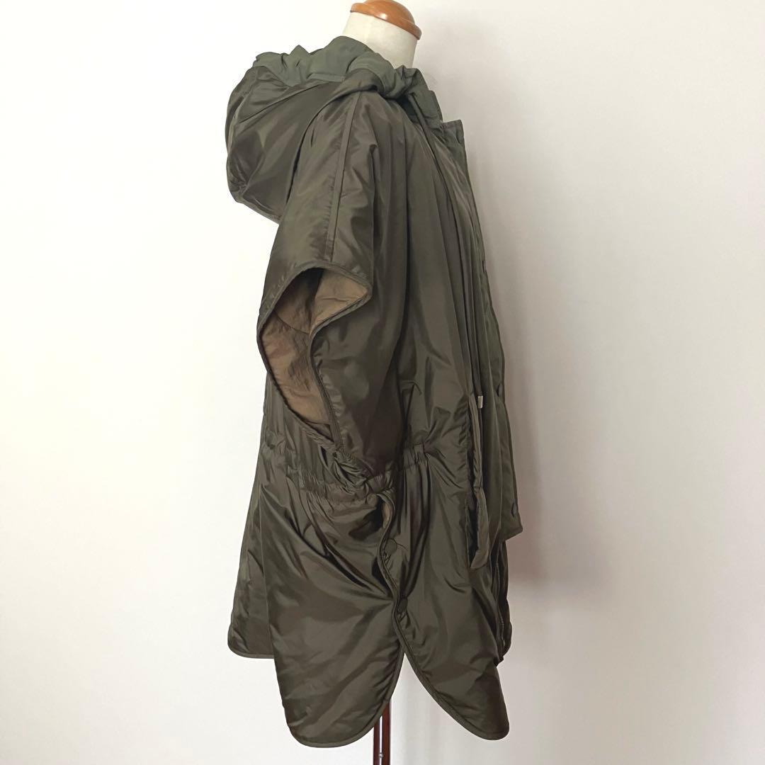 新品未使用maxmaraweekendエジェモネリバーシブルキャンバスケープ42