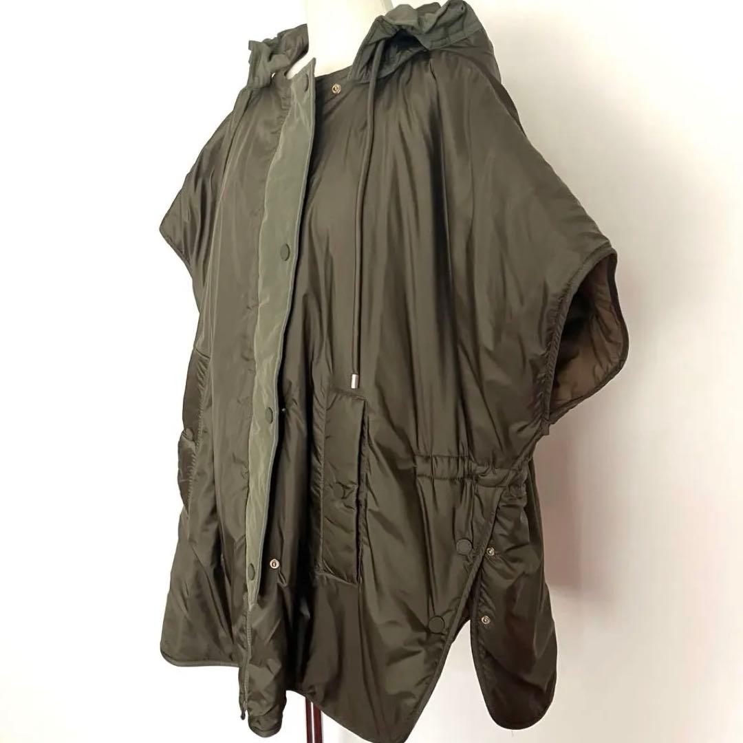 新品未使用maxmaraweekendエジェモネリバーシブルキャンバスケープ42