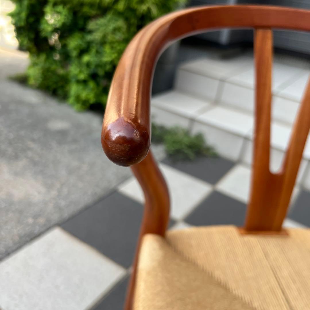 【正規品】カールハンセン　チェリー材のYチェア　CH24
