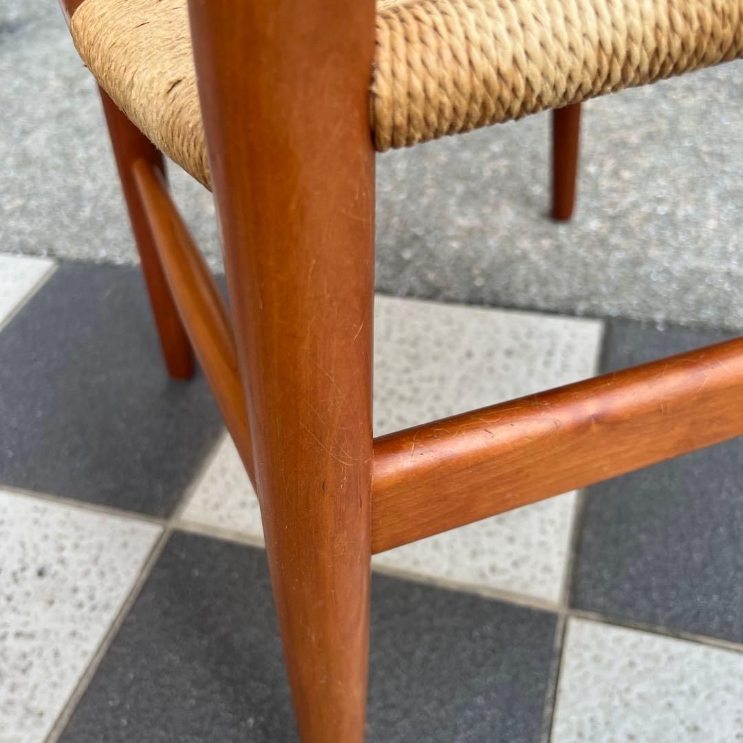 【正規品】カールハンセン　チェリー材のYチェア　CH24