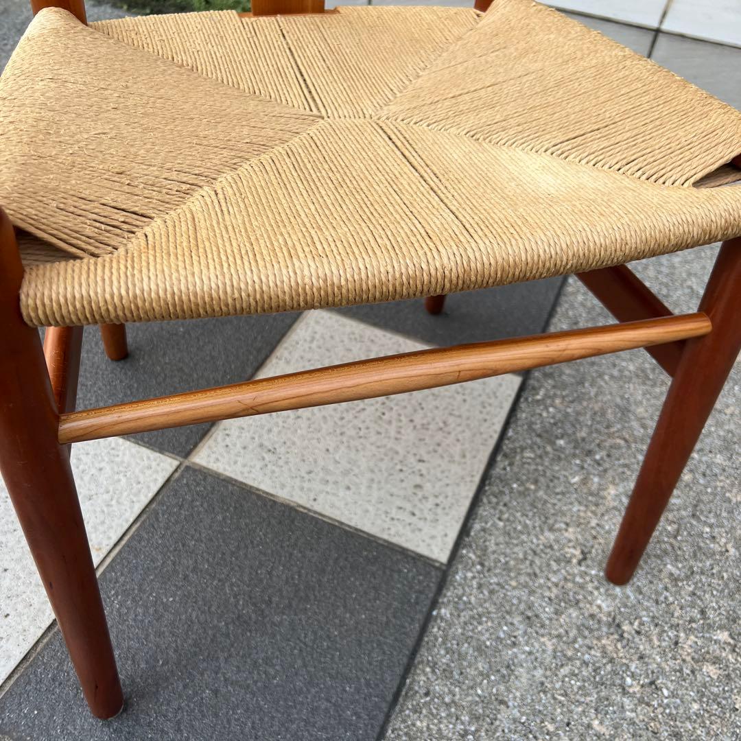 【正規品】カールハンセン　チェリー材のYチェア　CH24