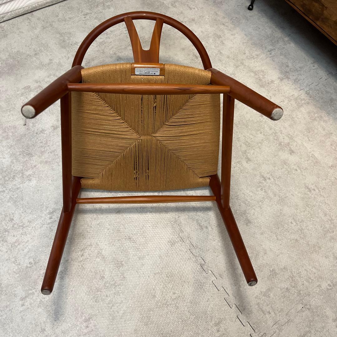 【正規品】カールハンセン　チェリー材のYチェア　CH24