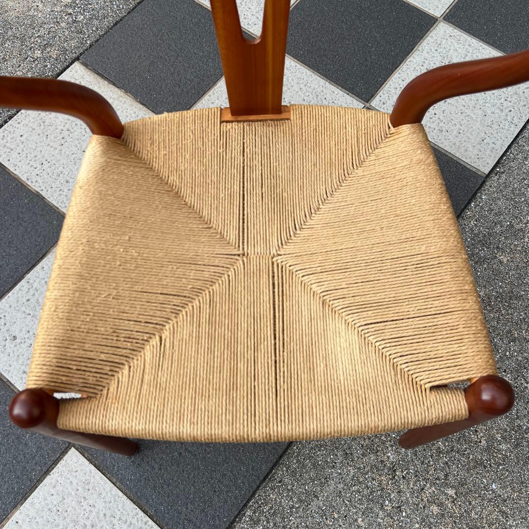 【正規品】カールハンセン　チェリー材のYチェア　CH24