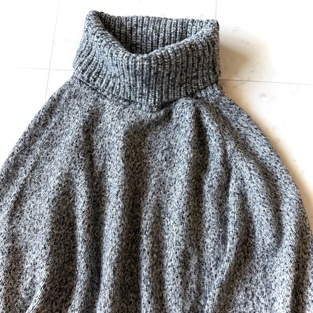 美品 セオリー タートルネック ニットポンチョ ミックスグレー