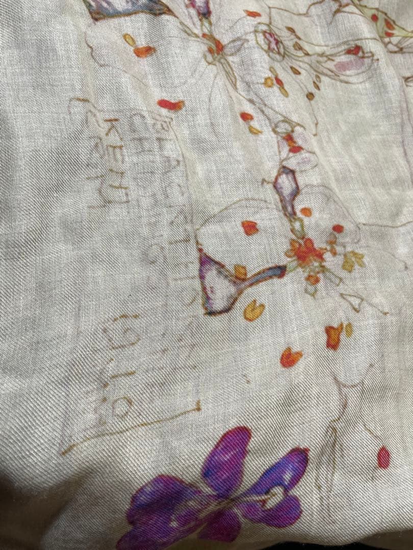 【極美品】LOEWE ロエベ 花柄　ストール　クリーム＆ブラック　カシミヤ入り