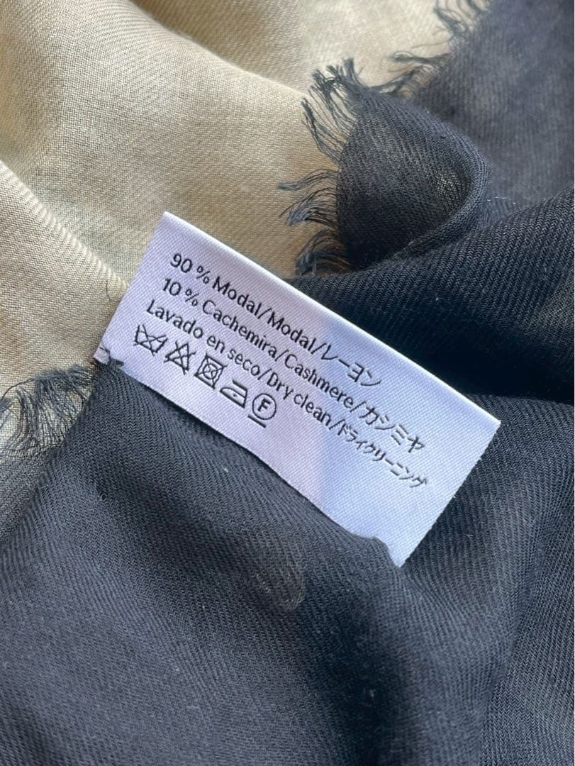 【極美品】LOEWE ロエベ 花柄　ストール　クリーム＆ブラック　カシミヤ入り
