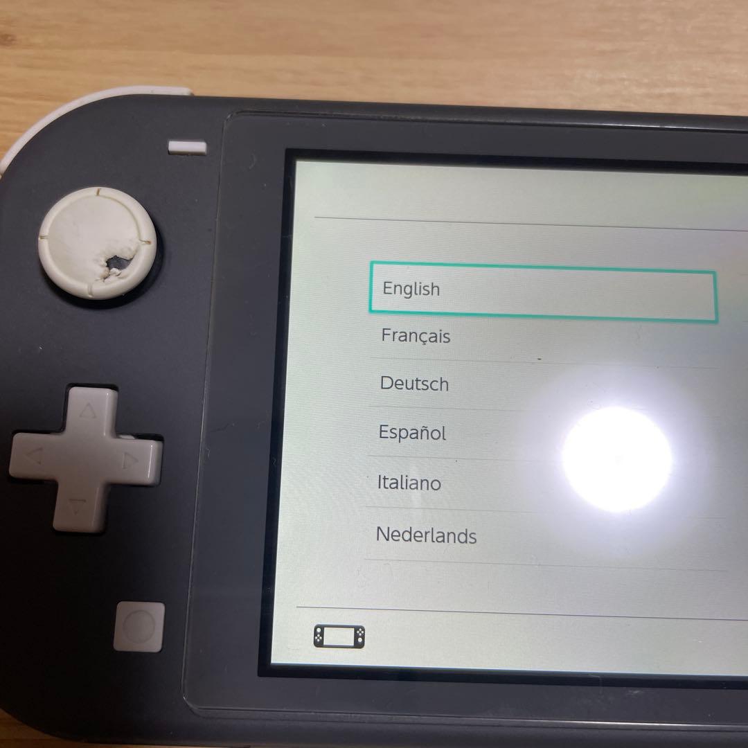 ニンテンドーSwitchライト　本体