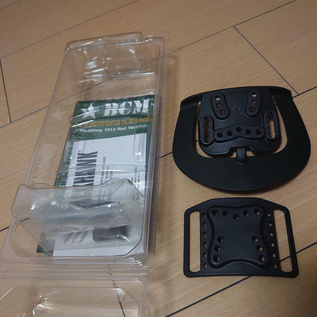 BLACKHAWK! OMNIVORE ホルスター 右利き用