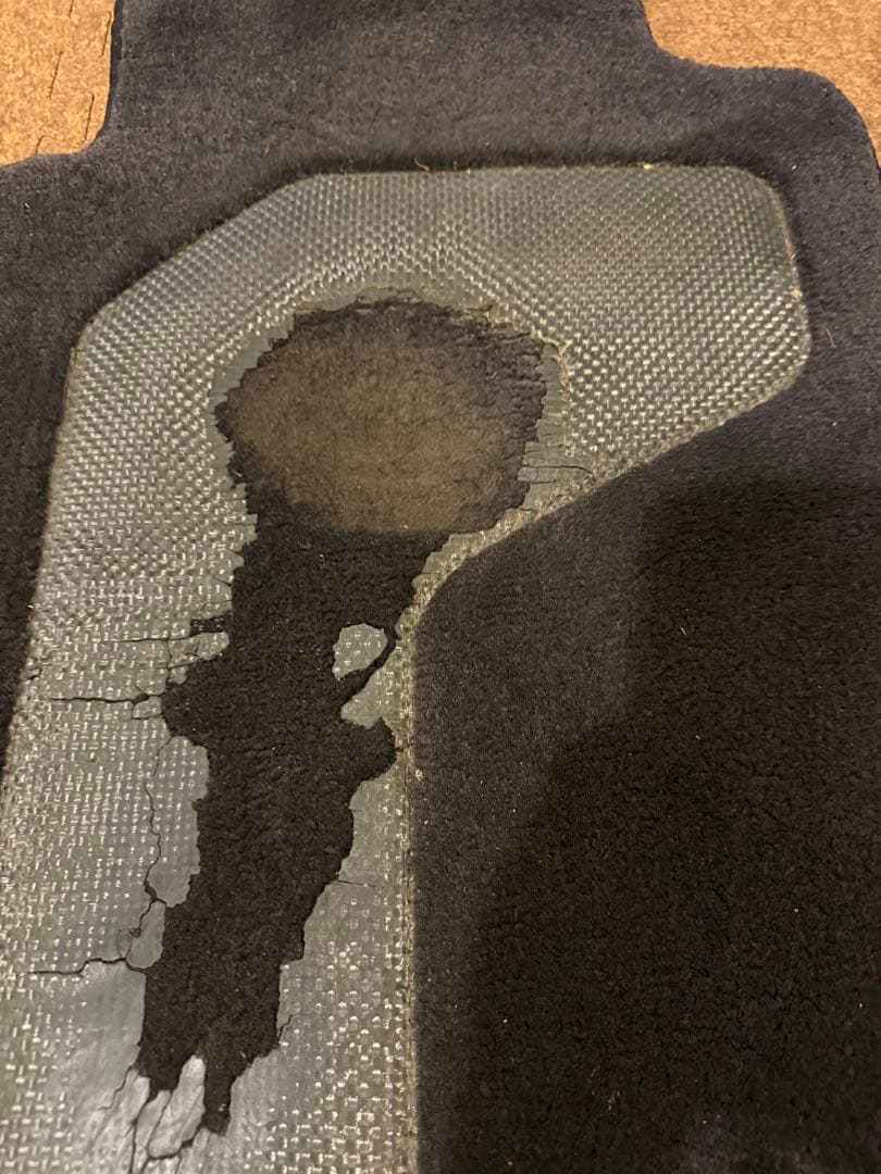 R35 GT-R 純正 カーボン フロアマット