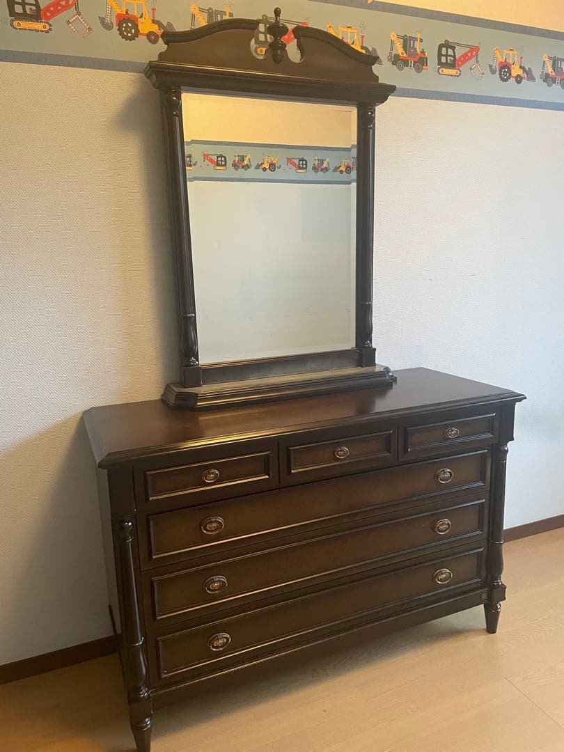 ね*こ様 【ビンテージチェスト】スランバーランド(英国王室御用達)スペイン製