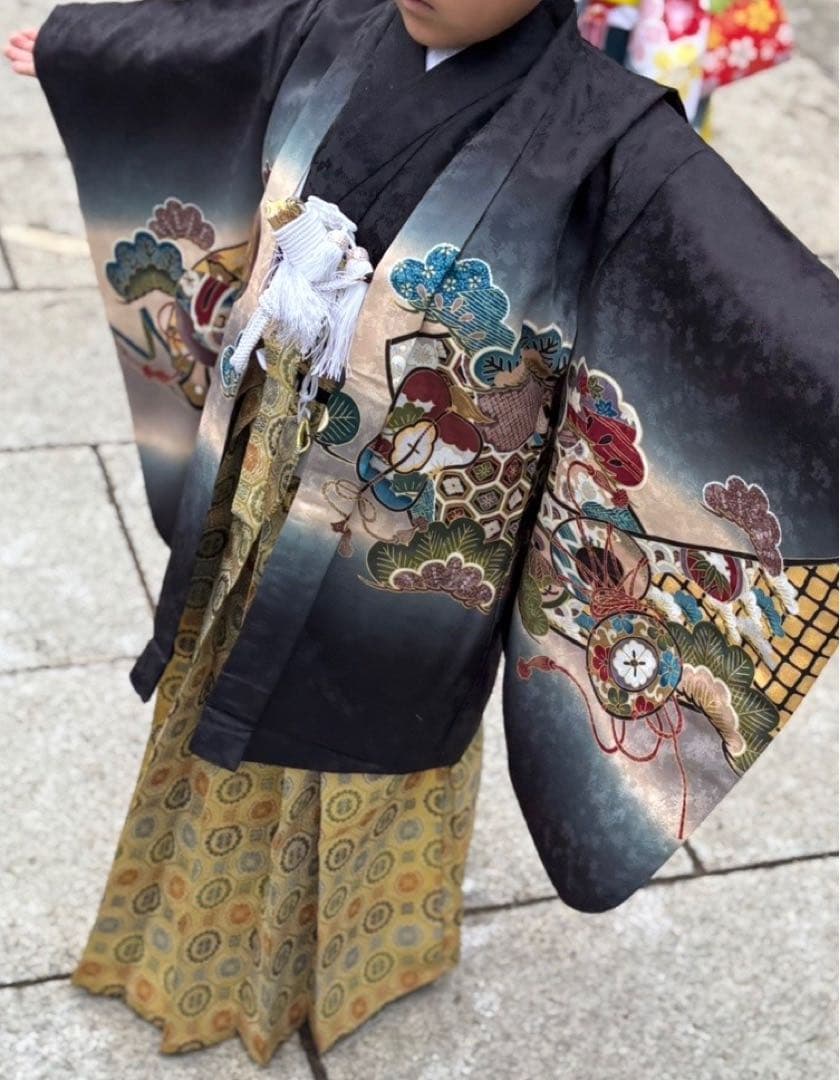 七五三 伝統衣装 鶴と花の刺繍　　14点セット