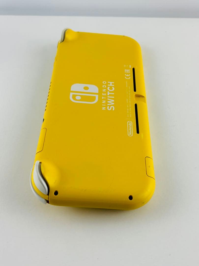 ニンテンドー スイッチ ライト 本体 イエロー 箱付 switch lite