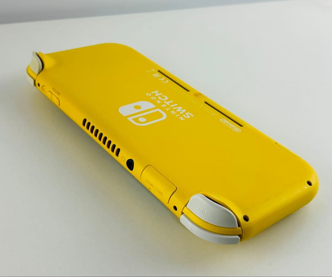 ニンテンドー スイッチ ライト 本体 イエロー 箱付 switch lite