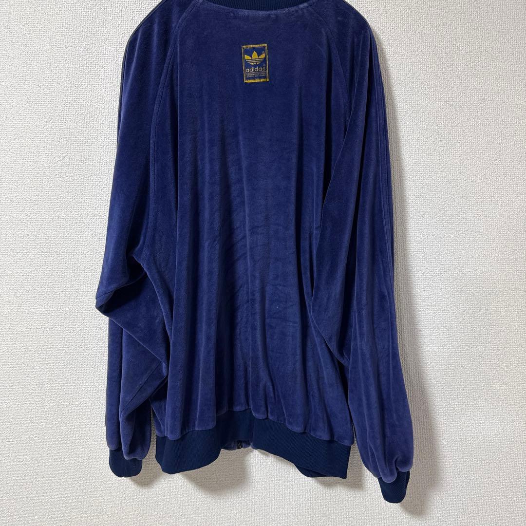 Adidas originals ベロアトラックジャケット
