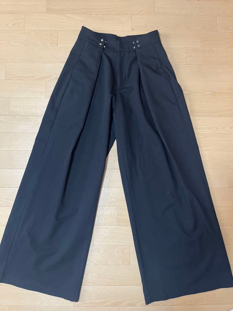 Basketcase gallery Caldwell slacks 黒