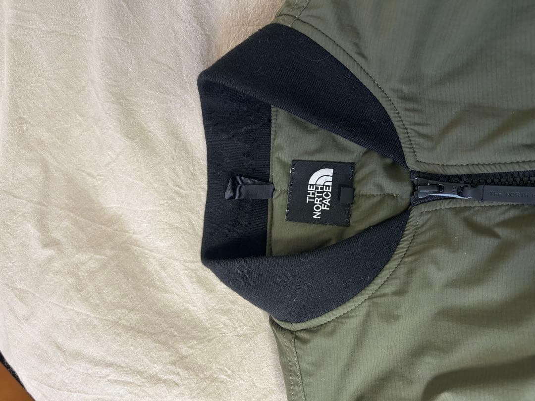 THE NORTH FACE トランジットボンバージャケット オリーブ