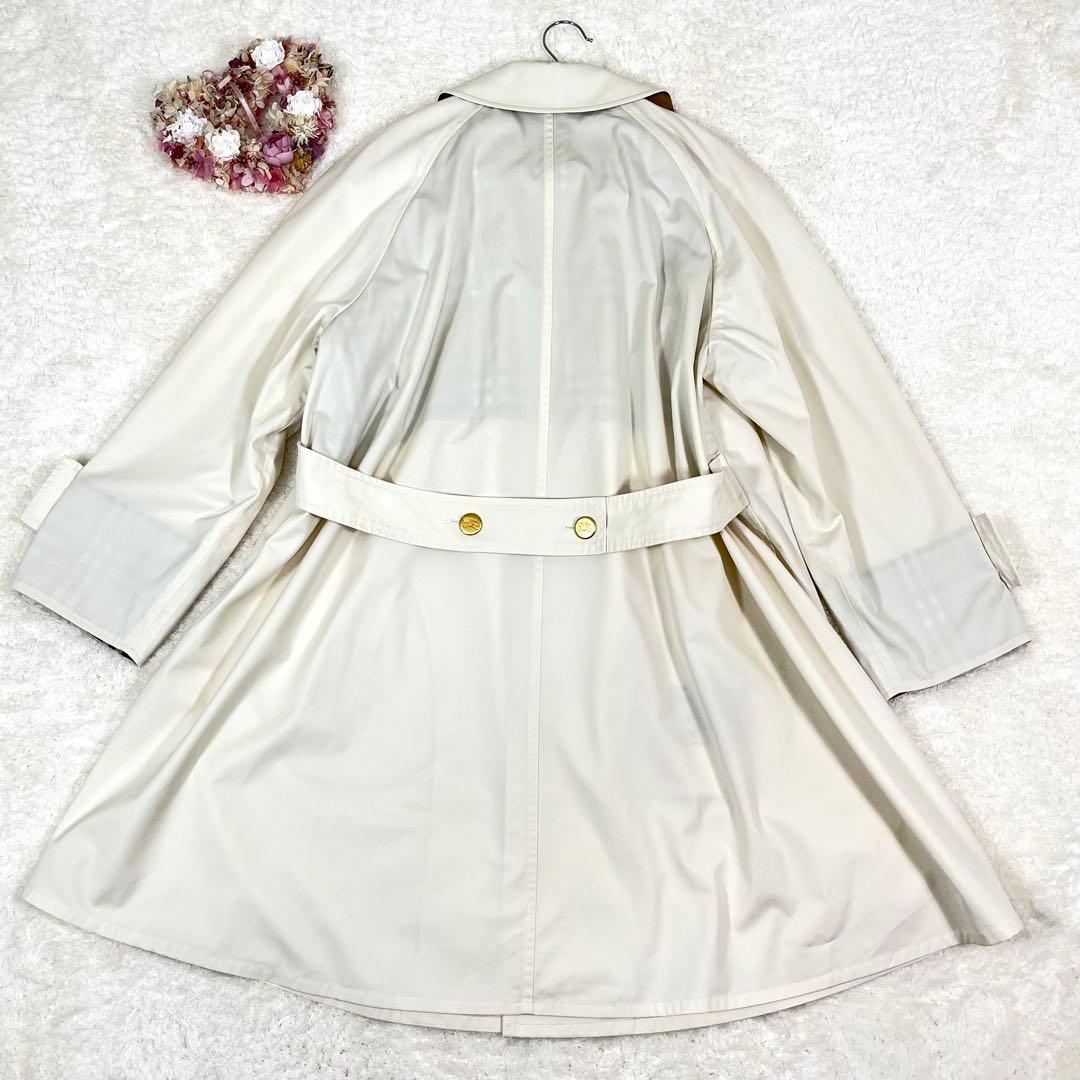 バーバリーズ ステンカラーコート スプリング ノバチェック 金ボタン 白