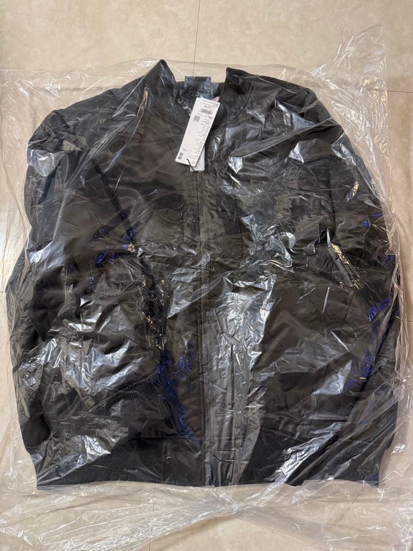 【即日発送】ユニクロ ハイブリッドダウンオーバーサイズMA－1 XXL【未開封】
