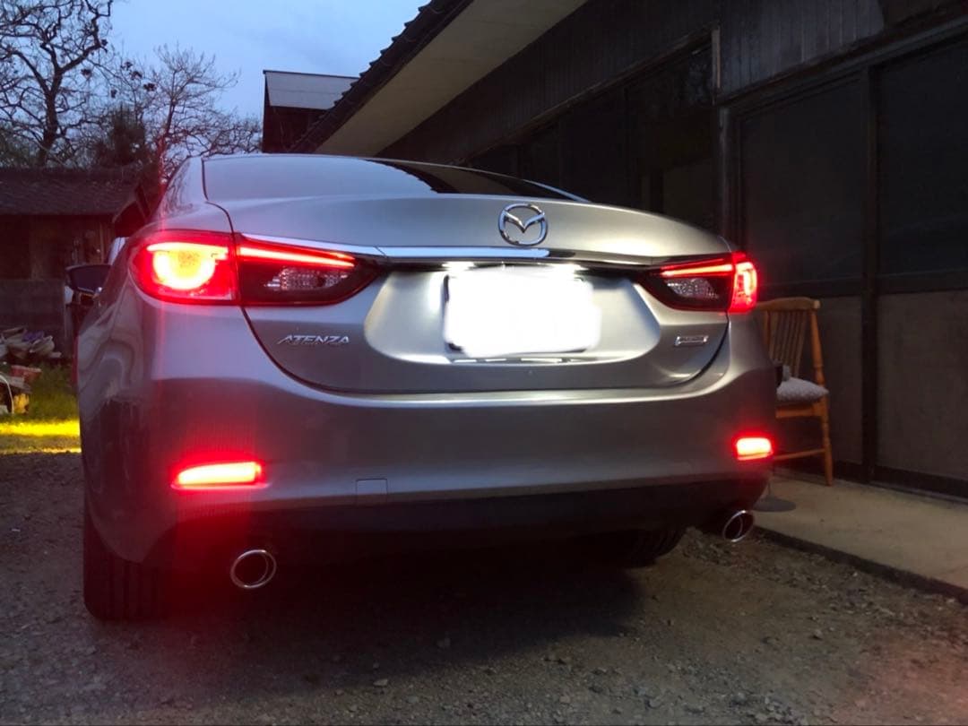ssm様【MAZDA ATENZA セダン】中期 テールランプ