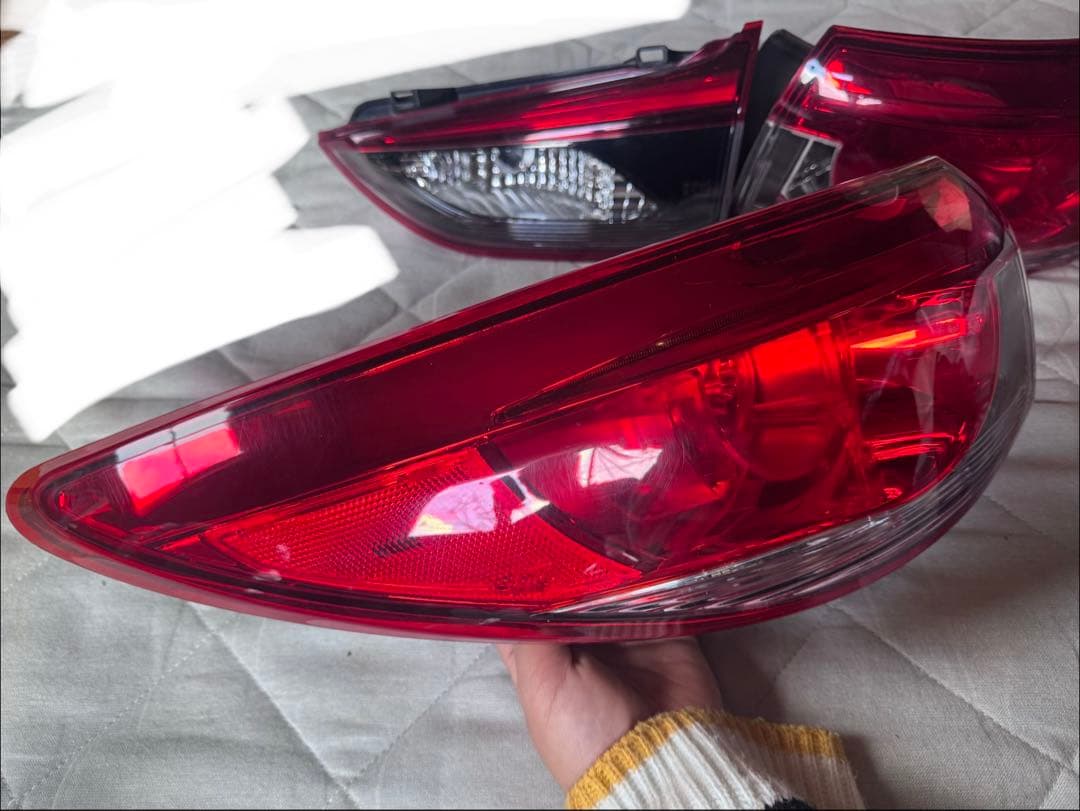 ssm様【MAZDA ATENZA セダン】中期 テールランプ