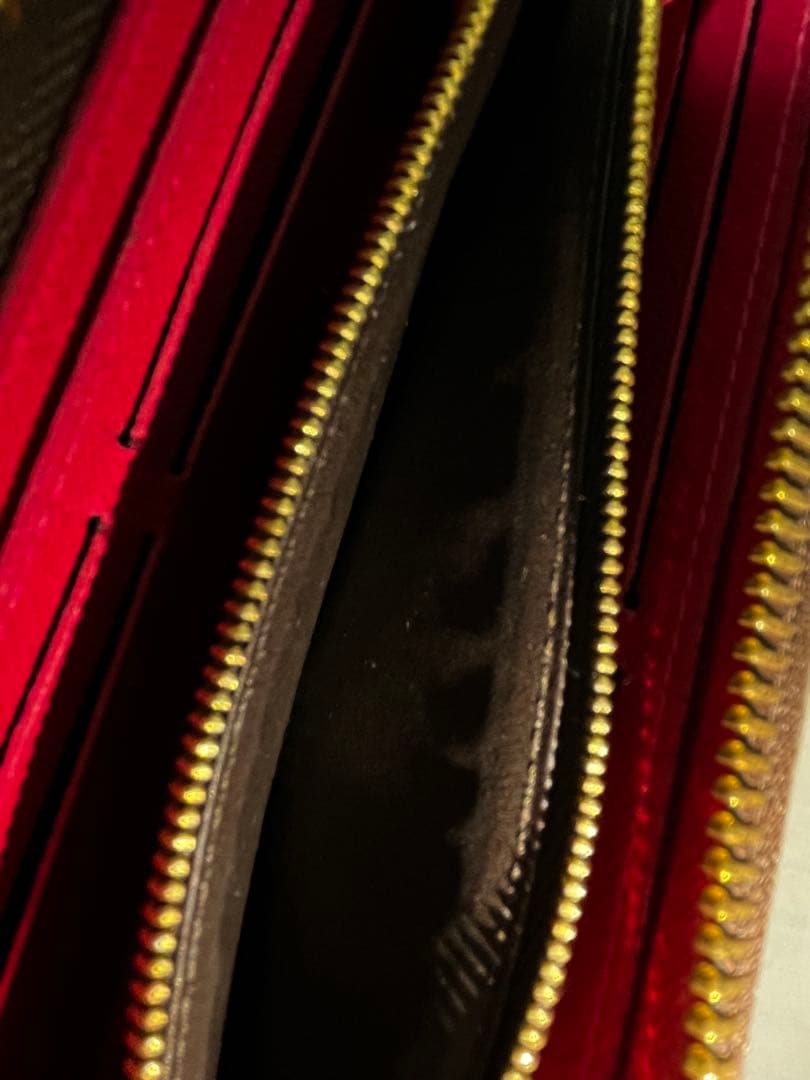 ルイヴィトン 長財布 ラウンドファスナー ポルトフォイユクレマンス フューシャ