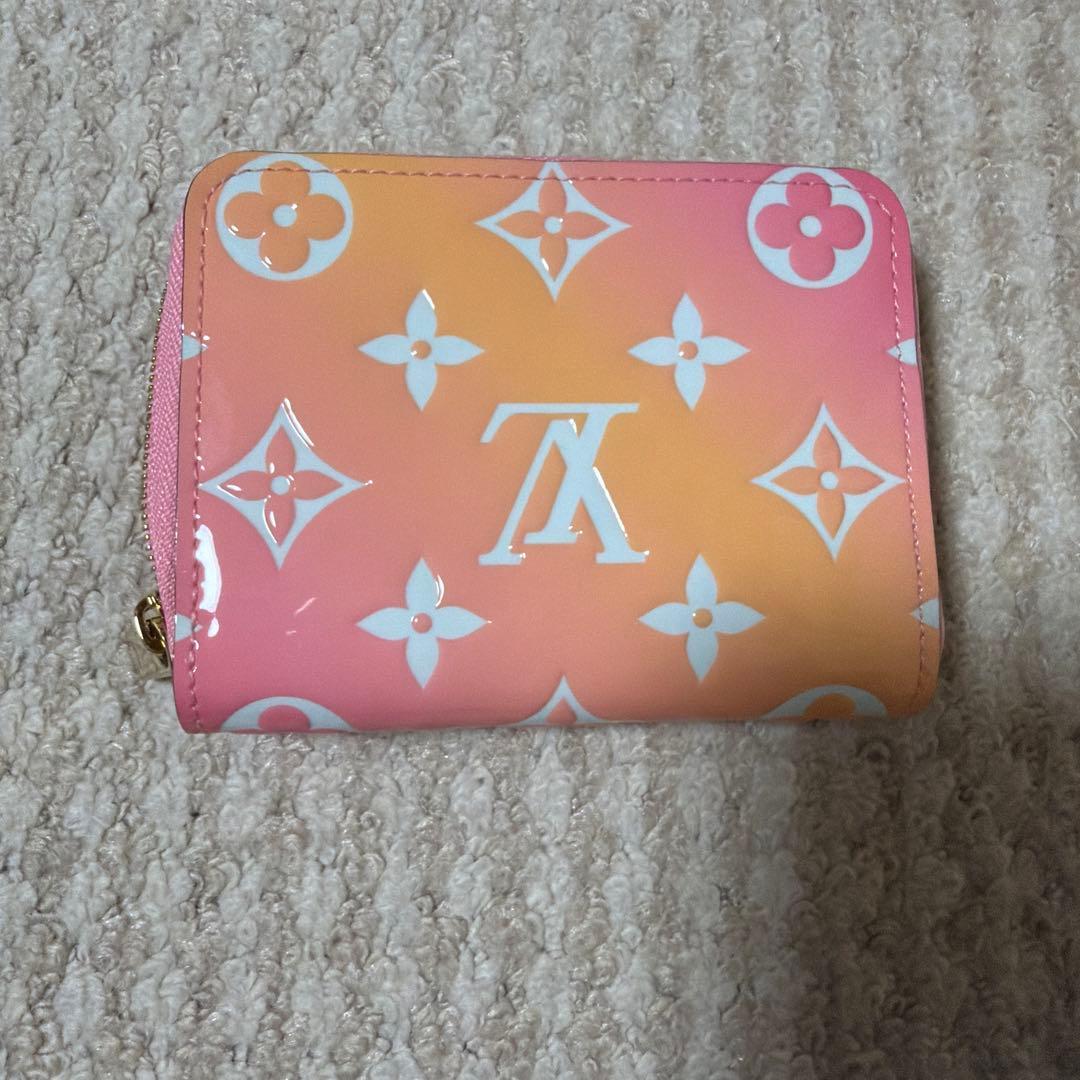LOUIS VUITTON ケースグラデーションピンク