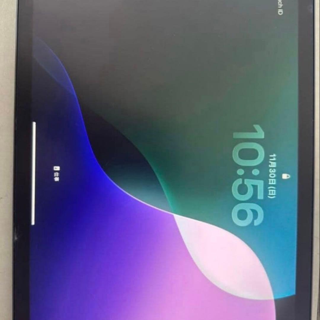 最終値引！！　iPad Air 第四世代　256GB　画面割れあり