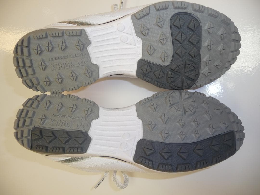 ヨネックス ゴルフシューズ POWER CUSHION 706Lホワイト23.0