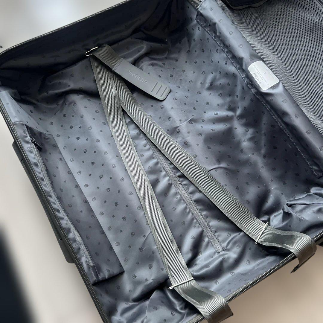 RIMOWA リモワ ESSENTIAL キャビン グレーグロス 機内持ち込み可