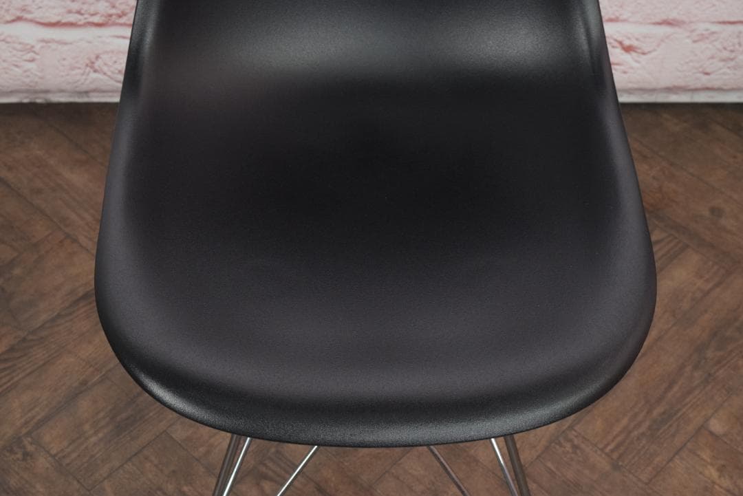 展示品 正規品 ハーマンミラー サイドシェルチェア ブラック 2021年製 A