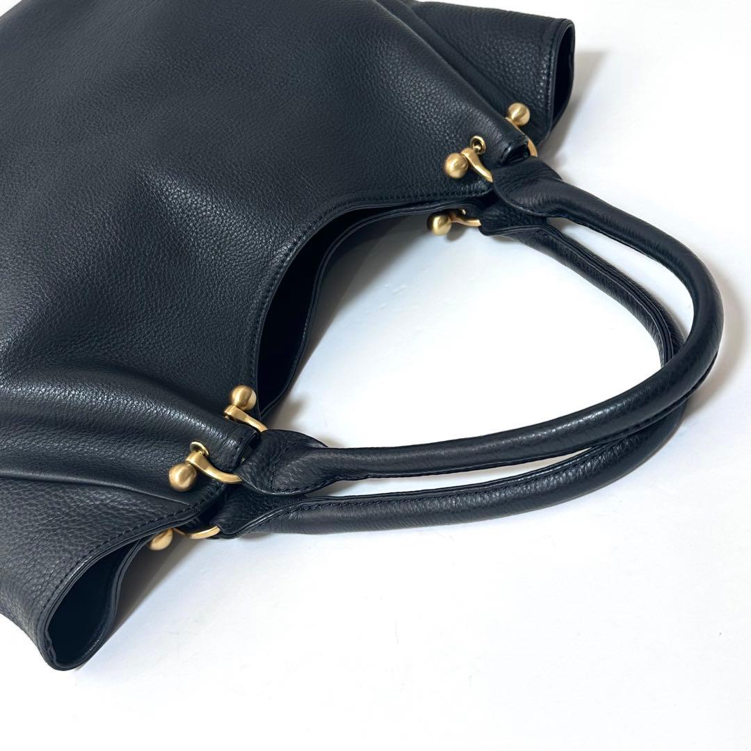 【美品】kitamura セミショルダーバッグ 本革 軽量 ビジネスバッグ