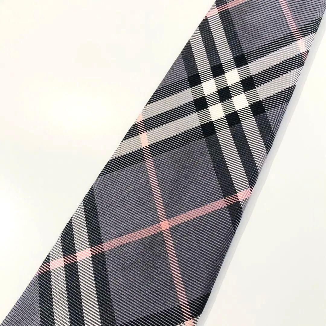 バーバリーブラックレーベル ネクタイ ノヴァチェック柄 グレー