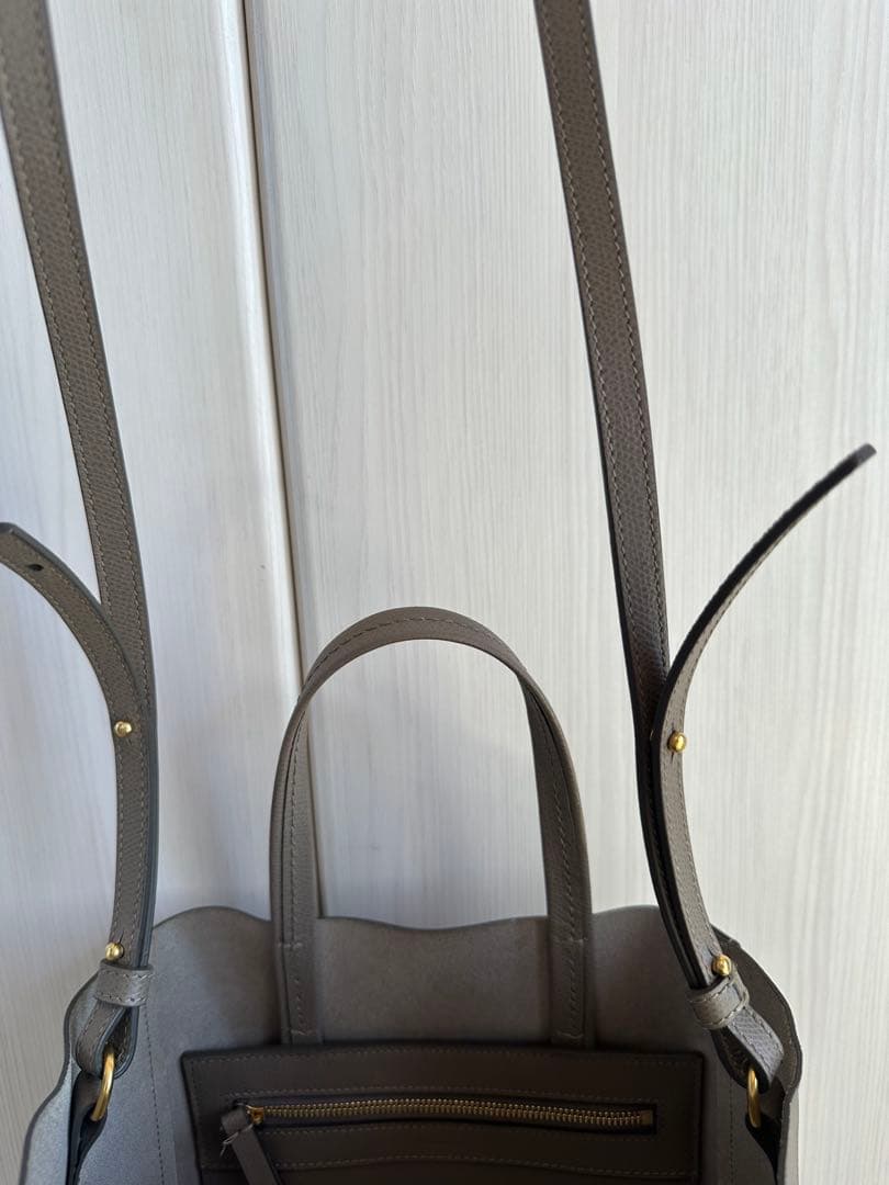 セリーヌ　スモール　カバ