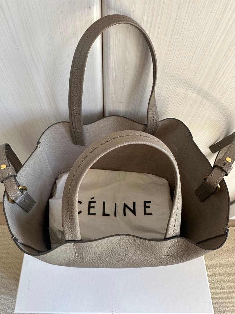 セリーヌ　スモール　カバ