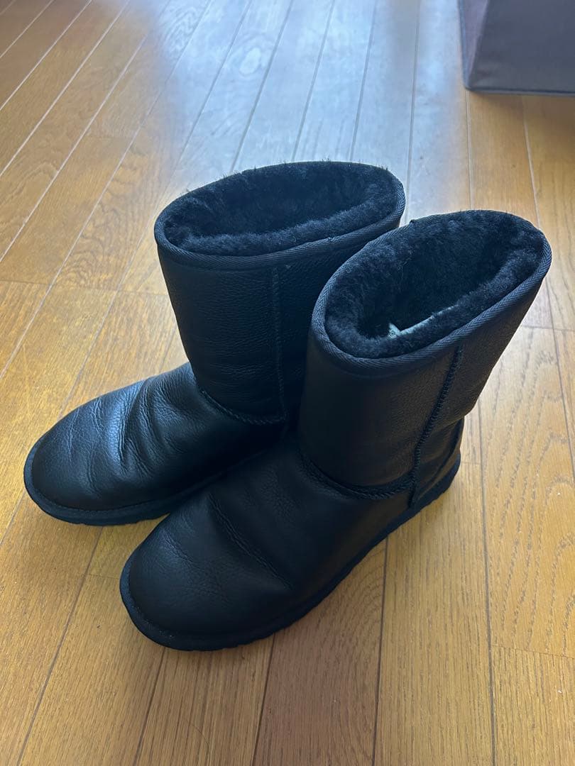 UGG ブラック ムートンブーツ　ブラック/26cm