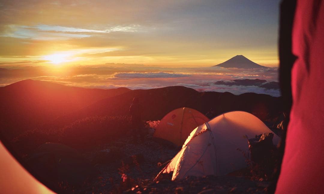 HILLEBERG ニアック1.5 レッド / NIAK 1.5 ヒルバーグ