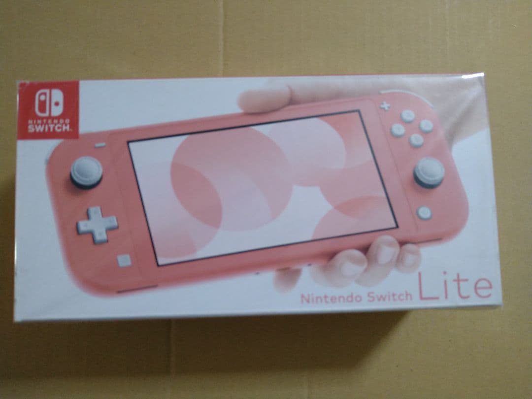 【匿名配送】Nintendo Switch LITE コーラル 未使用・新品