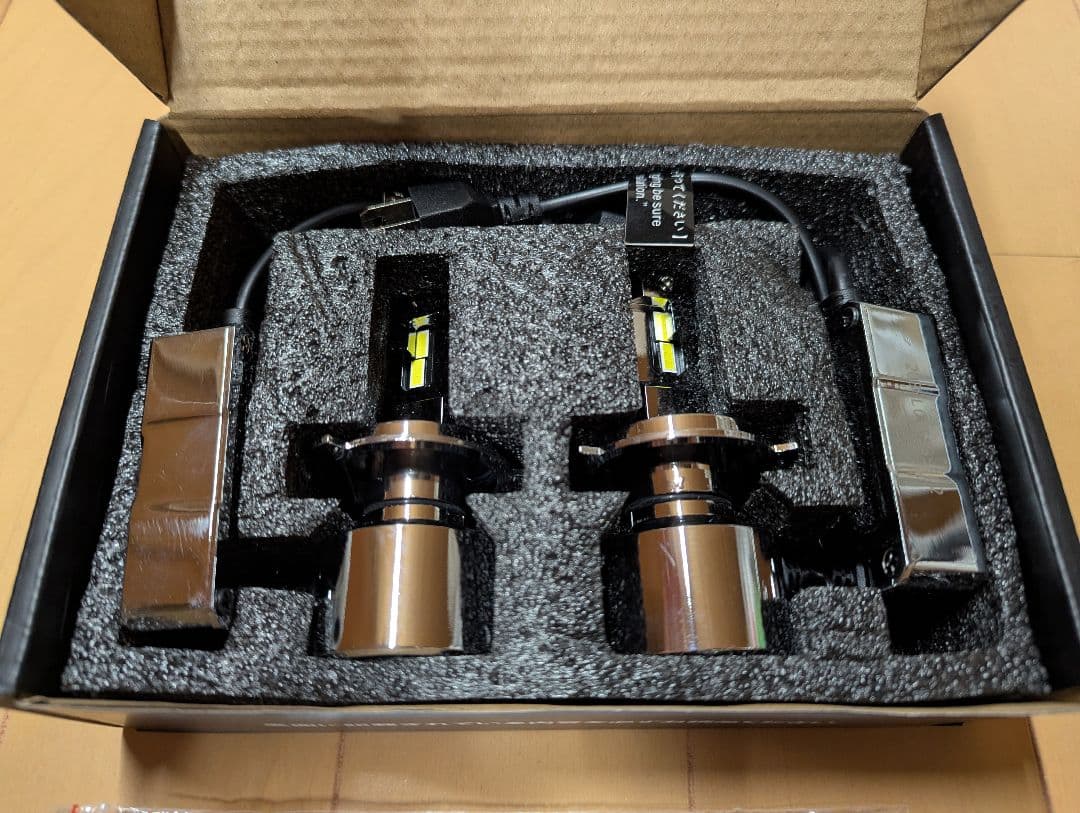 HID屋 LEDライト Qシリーズプラチナ H4 HI/LO テスト点灯のみ