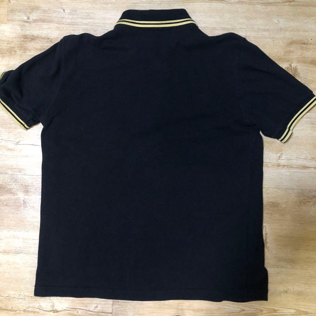 美品Fred Perry M12 黒金ポロシャツ 半袖　イングランド製