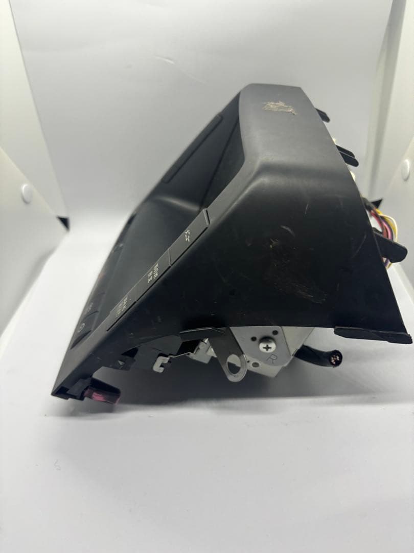 トヨタ プリウス NHW20 純正ナビモニター/マルチ 86110-47200