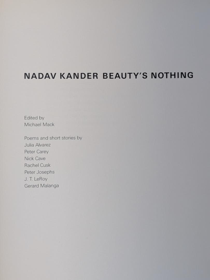 アート・デザイン・音楽 Nadav Kander Beauty's Nothing